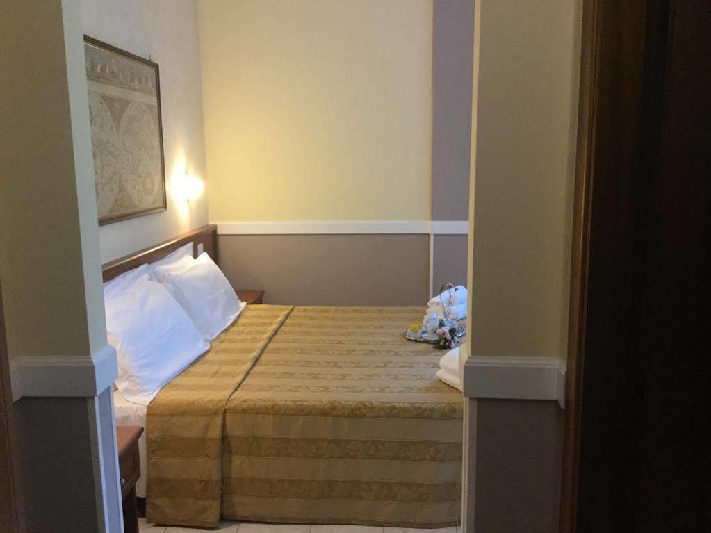 Hotel Marco Polo Self Check-In بولونيا المظهر الخارجي الصورة